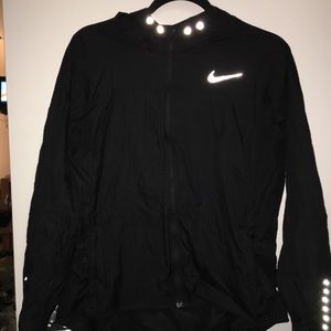 NIKE lightweight layer